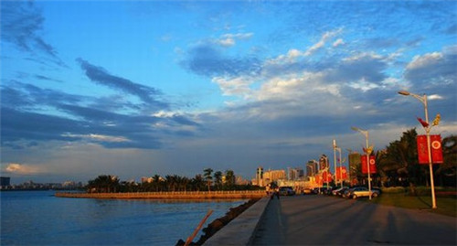 2025加盟粥铺行业生意怎么样，加盟爱粥姑娘需要多少资金